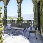 Vrtni stol C-BR IVREA antracit . Vrtni stol IVREA antracit je kvaliteten kovinski stol. Odlično se bo podal zaa vašo teraso. Material: - Kovina Barva: -