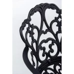 Vrtni stol VICTORIA antracit . Vrtni stol VICTORIA v antracit barvi. Narejen je iz aluminija. Material: - Aluminij Barva: - Antracit Dimenzije: širina: 57.5cm