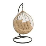 Vrtni viseči gugalnik AMIRANTES TO natur ima strukturo iz jekla, prepleteno iz sintetičnih vlaken. Ima neodstranljive blazine iz poliestrskih tkanin ter