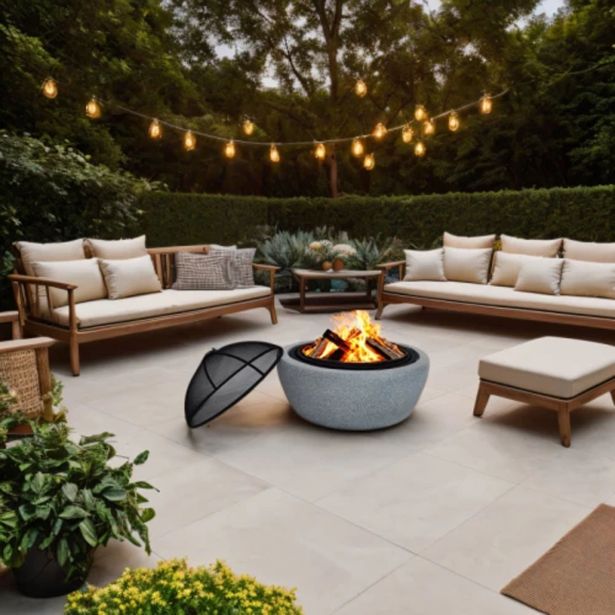 VRTNO KURIŠČE FAVILLA DEKOR VRTNO KURIŠČE FAVILLA DEKOR