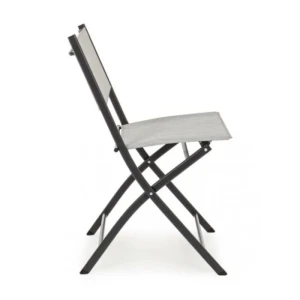 Zložljivi vrtni stol MARTINEZ . Zložljivi vrtni stol MARTINEZ siva ima jekleni črni okvir, sedež in hrbet sta iz tekstila. Material: - Jeklni okvir -