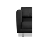 Zofa KRISTI . Osvežite svojo dnevno sobo z vzmeteno zofo KRISTI, ki je udobna in kvalitetna. Oblazinjena v umetno usnje poskrbi za eleganten videz. Za dodatno