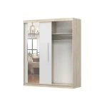 Drsna garderobna omara TARA je primerna za vsako spalnico. Omara ima udobne ročaje in ogledala na sprednjih straneh, ki optično povečajo prostor. V