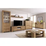 Omara KYS vam omogočajo, da na zelo zanimiv in praktičen način uredite dnevno sobo ali spalnico. Narejena je iz laminirane plošče in ima ABS robove, ki