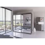 Drsna omara TIFANY 2 je iz kolekcije TIFANY 2. Njena glavna prednost je uporaba 2 palic in številnih polic, ki vam nudijo ogromno prostora za vaše obleke.