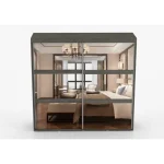 Drsna omara TIFANY 2 je iz kolekcije TIFANY 2. Njena glavna prednost je uporaba 2 palic in številnih polic, ki vam nudijo ogromno prostora za vaše obleke.