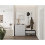 Komoda SIMBAS je eleganten kos pohištva za vaš hodnik, garderobo ali ostale prostore, kjer potrebujete organizacijo in prostor za shranjevanje. Narejena je