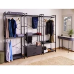 Regal RINKO z možnostjo obešanje ter shranjevanja v prostoren predal je praktičen in univerzalen. Združuje sodoben slog s funkcionalnostjo. Narejena je iz