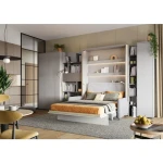 Regal za posteljo v omari METULJ 27 x 218 cm je elegantna in prostorna. Prostorna notranjost in razporeditev ponuja veliko prostora za oblačila, dodatke in