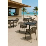 Stol RIO taupe je moderen stol izdelan iz polipropilena, kateremu so dodana steklena vlakna za še večjo trdnost. Stol je namenjen tako za zunanjo uporabo kot