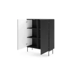 Visoka komoda MURI črna je zasnovana v preprostem, a elegantnem slogu. Klasična črna barva doda eleganco in modernost vsakemu prostoru. Ima črne kovinske