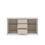 Komoda BARBA 2 kašmir je elegantna in preprosta. S svojo obliko in kakovostjo se poda v vsak dnevni prostor. Narejena je it kakovostnega MDF-ja. Ima nogice