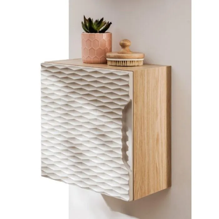 Kopalniški blok LUXY je možno naročiti v kompletu, ali pa po posameznih elementih po vaši izbiri. Kvadratna viseča omarica LUXY bež je modernega dizajna.