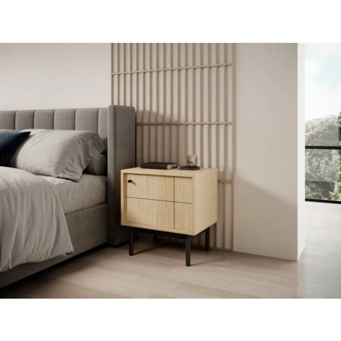 Nočna omarica JAPONI hrast je elegantna in preprosta. Odlično se poda v vsak dnevni prostor. Narejena je iz visokokakovostnih materialov, kar zagotavlja