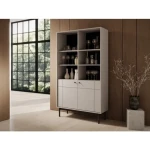 Regal JAPONI kašmir je elegantna in preprosta. Odlično se poda v vsak dnevni prostor. Narejena je iz visokokakovostnih materialov, kar zagotavlja trdnost in