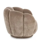 Fotelj TULIP beige je eleganten in udoben. Okvir je narejen iz vezanega lesa. Ogloga je narejena iz mehke in udobne pene. Ima elegantno obliko tulipana,