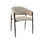Eleganten stol OLIVARI združuje prefinjenost in izjemno udobje. Popolna je izbira za vsako jedilnico, pisarno, moderne prostore, čakalnice, bare ali