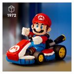 ki sedi za volanom najbolj ikoničnega vozila Mario Kart. Standard Kart postavi na edinstveno stojalo