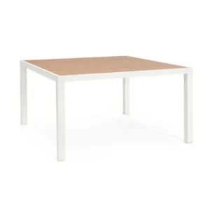 Miza HILIJA 136X136 bela, z aluminijastim ogrodjem in ploščo iz aluminijastih letvic v imitaciji lesa. Prašno barvana konstrukcija zagotavlja odpornost na