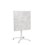 Zunanja miza CLARET 70X70 bela, miza je izdelana iz prašno barvanega aluminija s poliestrsko zaščito ter mizno ploščo iz vzdržljivega HPL - ja debeline 5