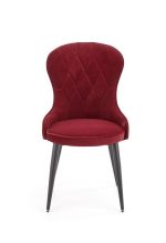 Jedilni stol K366 je dobavljiv v bordo barvi. Noge stola so iz kovine prašno barvane. Dimenzija: - Š:52/G:58/V:92 cm, Material: - tkanina velvet BLUVEL 59 -