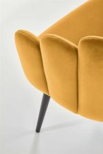 Jedilni stol K410 je dobavljiv v rumeni barvi. Noge stola so iz kovine prašno barvane. Dimenzija: - Š:65/G:62/V:85 cm, Material: - tkanina - kovina