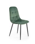 Jedilni stol K417 je dobavljiv v zeleni barvi. Noge stola so iz kovine prašno barvane. Dimenzija: - Š:44/G:56/V:87 cm, Material: - velvet tkanina HLR 57 -