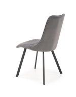 Jedilni stol K450 je dobavljiv v sivi barvi. Noge stola so iz kovine prašno barvane. Dimenzija: - Š:44/G:58/V:85 cm Material: - tkanina velvet BLUVEL 14 -