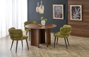 Okrogla jedilna miza CALDO, miza je izdelana iz MDF ter naravnega furnirja. Miza je v barvi oreha. Barva: oreh Material: MDF naravni furnir Dimenzija: FI: 120