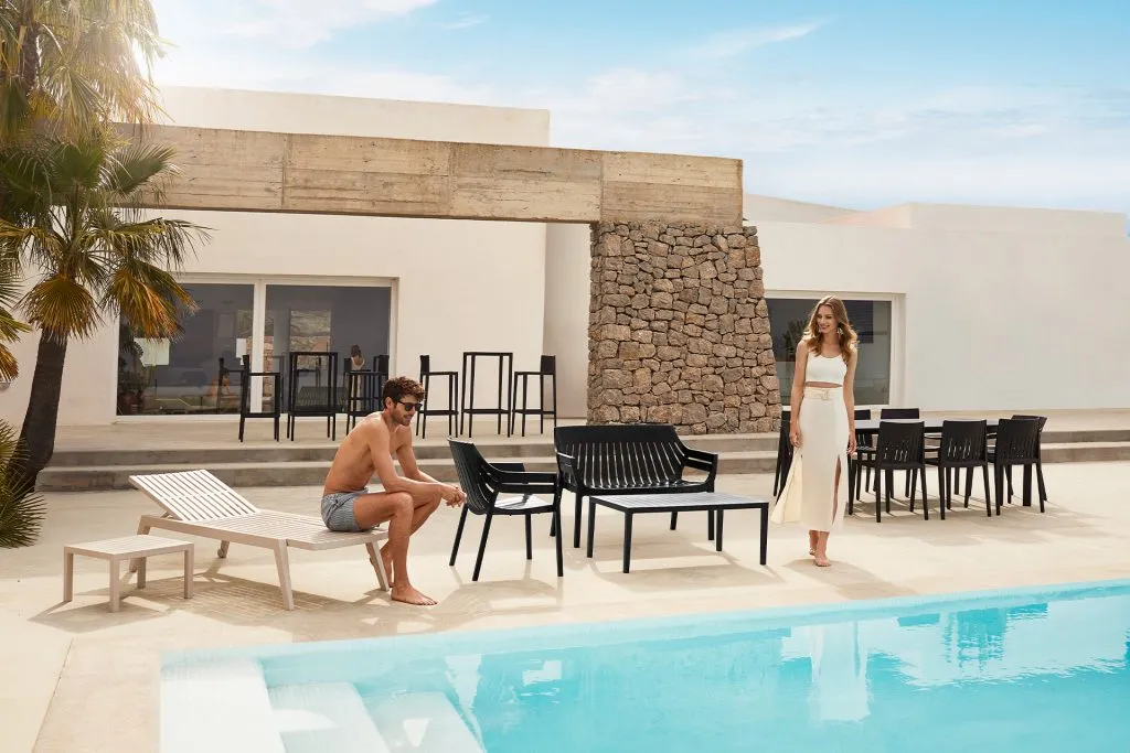 Ležalniki za hotele vile in wellness centre Vrtni ležalnik za bazene